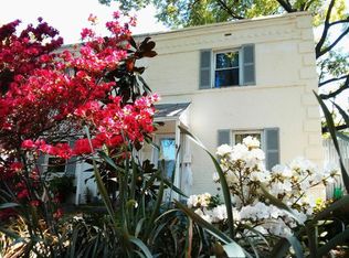 3210 9th St S, Arlington, VA 22204