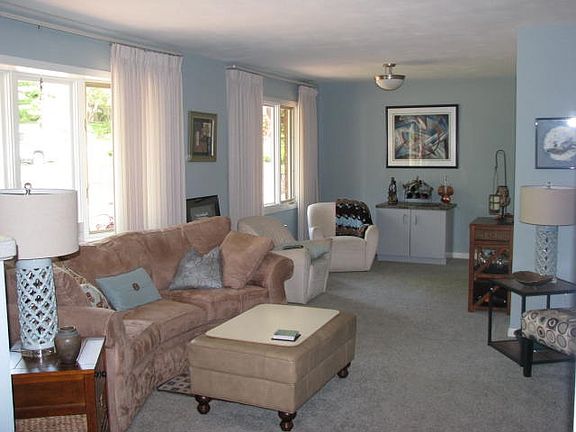 4th image of 2422 Montedera Dr