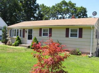 58 Beechwood Rd, Oakdale, CT 06370