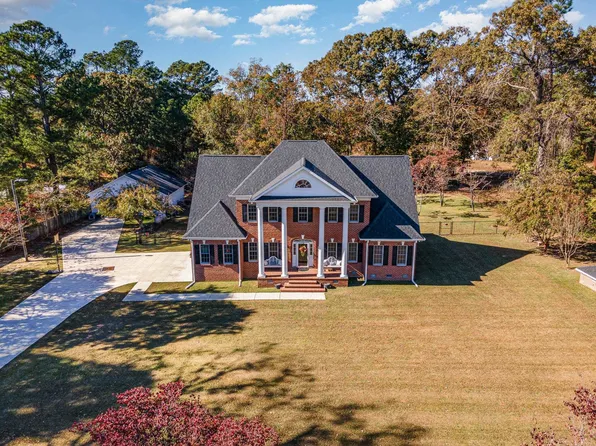 4046 Fairground Rd, Dunn, NC 28334