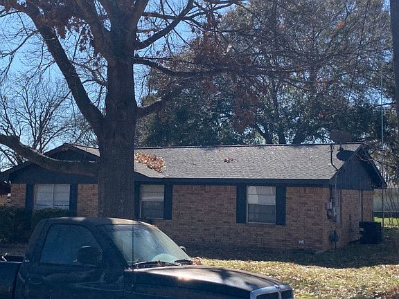 2nd image of 807 N Temple St