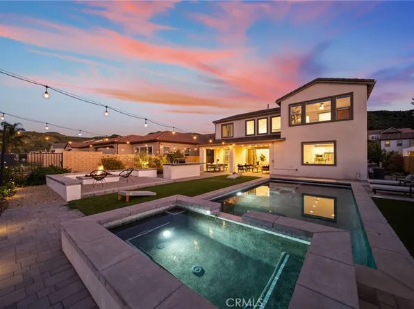 18731 Big Cedar Dr, Santa Clarita, CA 91387