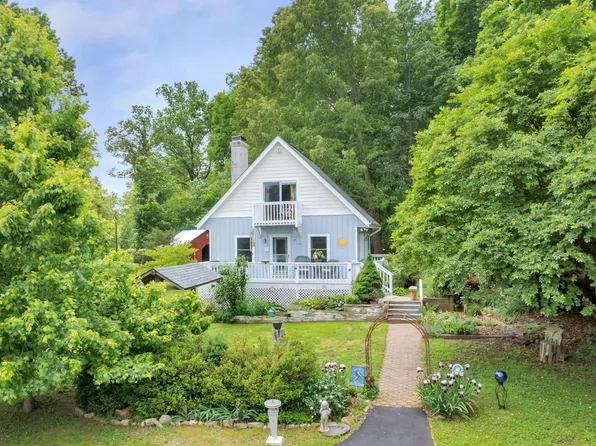 4199 Huff Hollow Rd, Earlysville, VA 22936