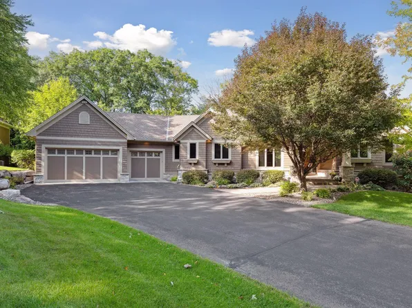 6065 High Pointe Rd, Shorewood, MN 55331