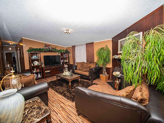 3rd image of 584 Rooster Ridge Rd NW