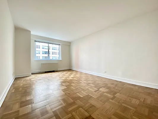 Rented by Anchor Associates | media 3