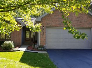 2371 Sapphire Ln, East Lansing, MI 48823