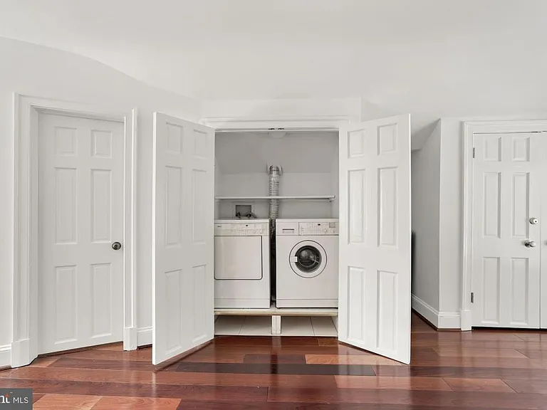 1675 Wisconsin Ave NW — Photo 30