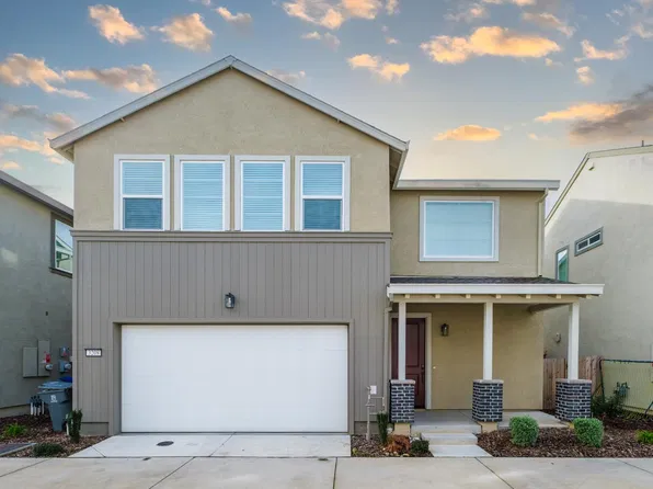3208 Sunny Gate Ln, Folsom, CA 95630