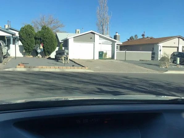 2760 Panorama Heights Dr SE, Rio Rancho, NM 87124