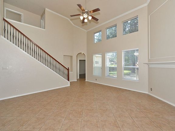 5th image of 27023 Trinity Hts