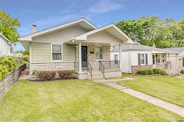 1st image of 5610 Fyler Ave