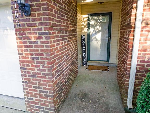 2nd image of 108 Eric Ct