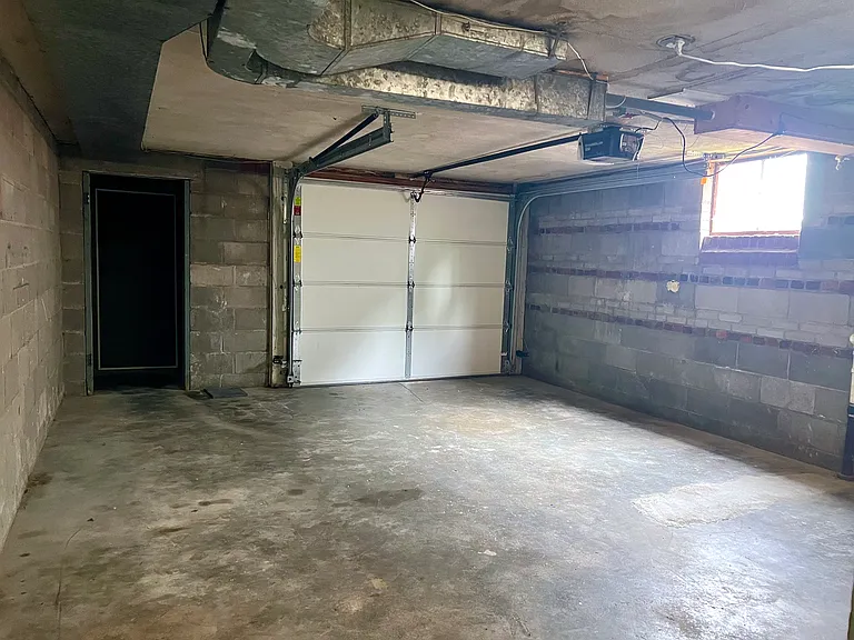 Oversized one-car attached garage