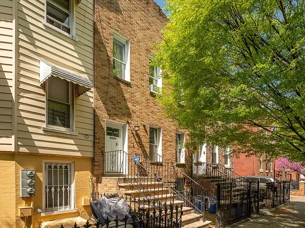 1095 Madison St, Brooklyn, NY 11221