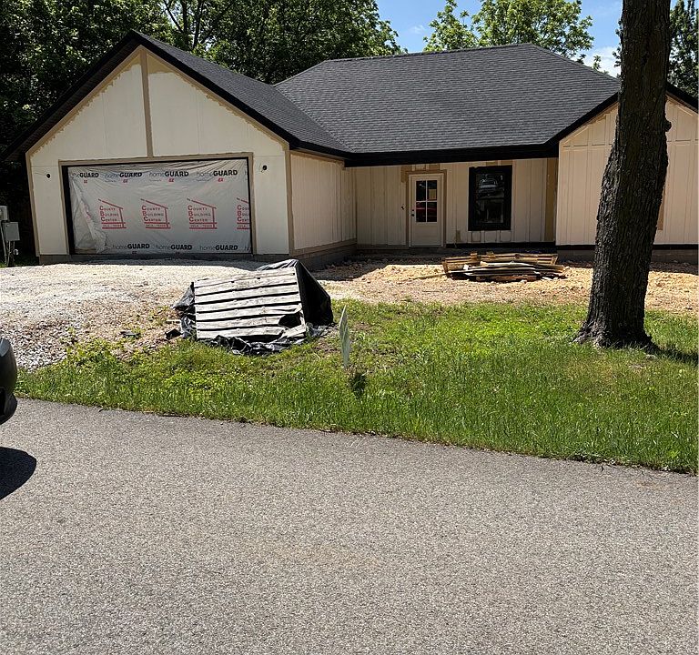 1st image of 308 Shady St