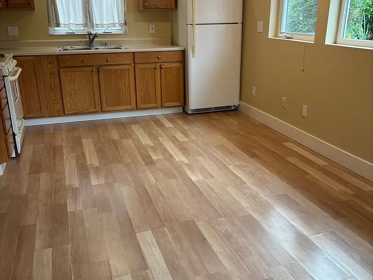 3161 & 3163 Carvel Dr — Photo 5