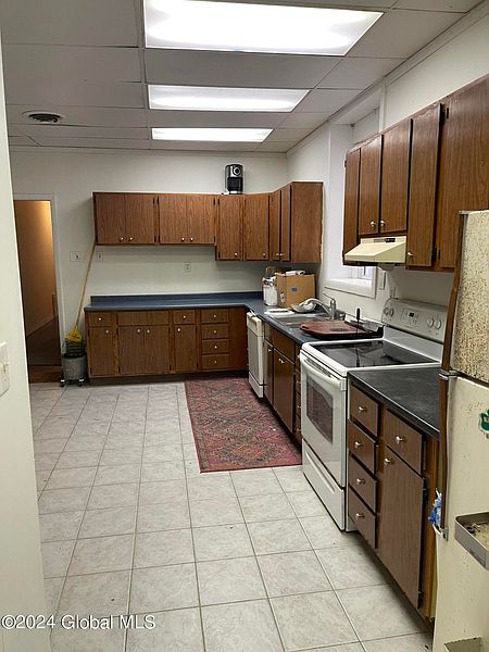 2nd image of 54 3rd Street