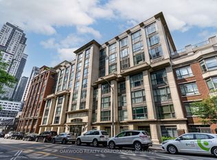 18 Beverley St #710, Toronto, ON M5T3L2