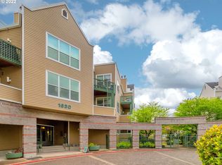 1630 S Harbor Way UNIT 301, Portland, OR 97201