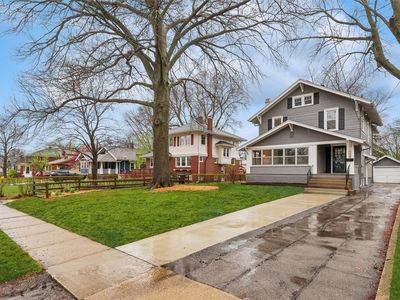 1310 40th St, Des Moines, IA, 50311