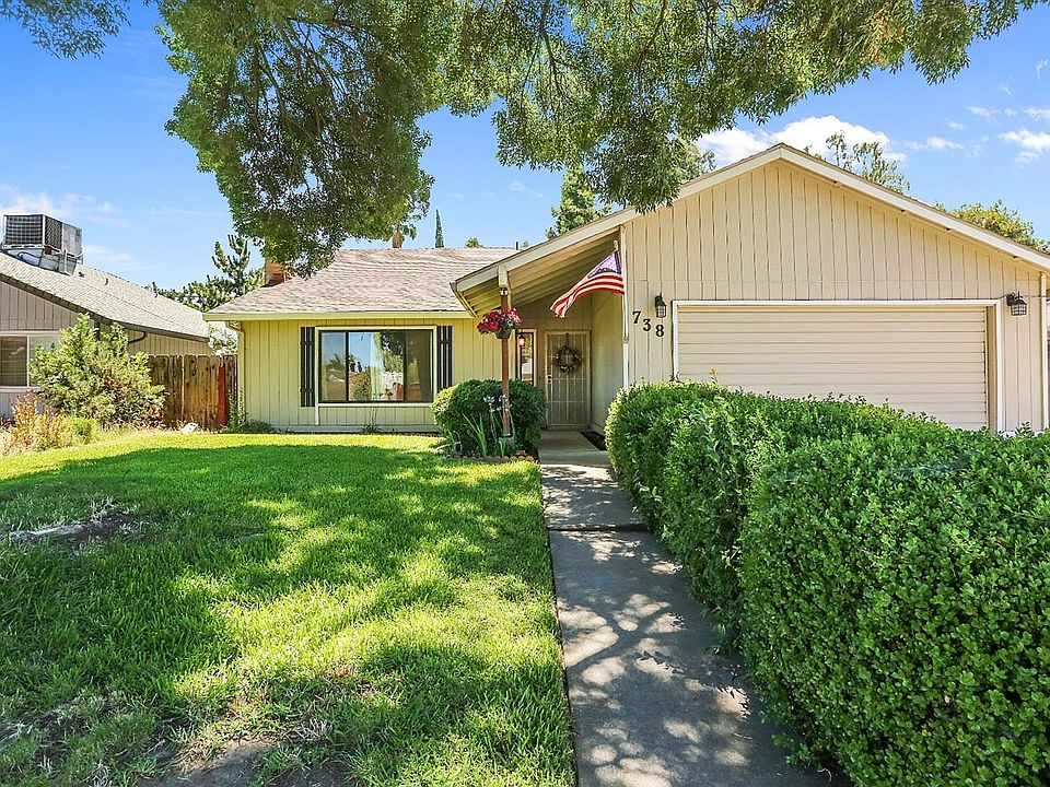 1st image of 738 Likala Dr