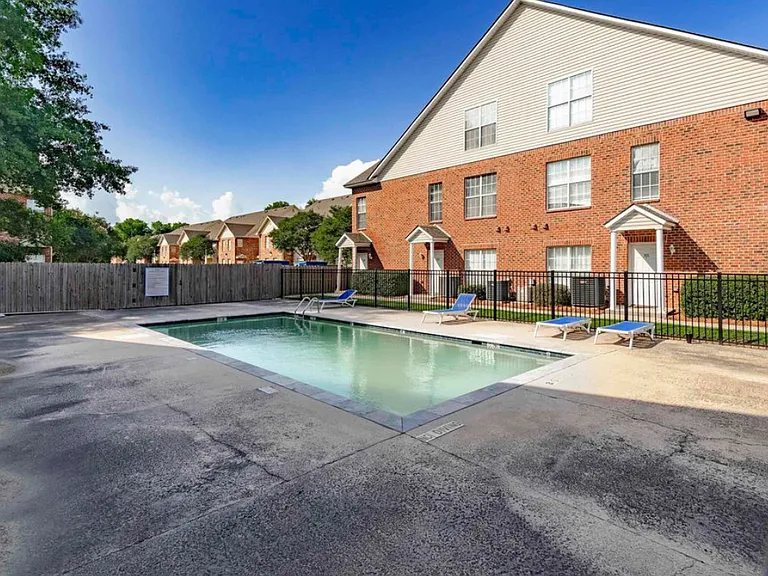 4625 Burbank Dr #206 — Photo 12