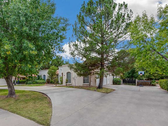 2nd image of 749 Willow Glen Dr