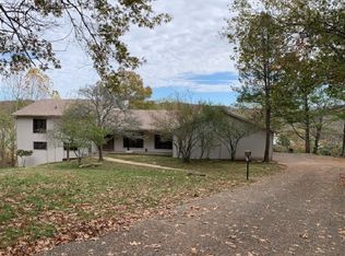 72 Cedar Vista Dr, Brandenburg, KY 40108
