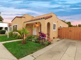 910 N Flower St, Santa Ana, CA 92703