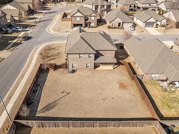 3rd image of 7600 Buncombe Pl