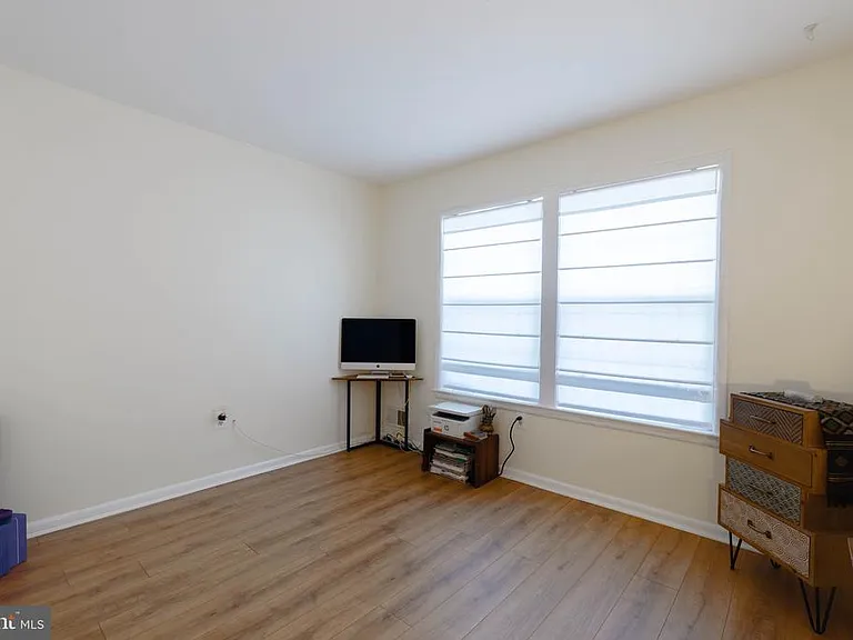 101 Lassen Ct #4 — Photo 11