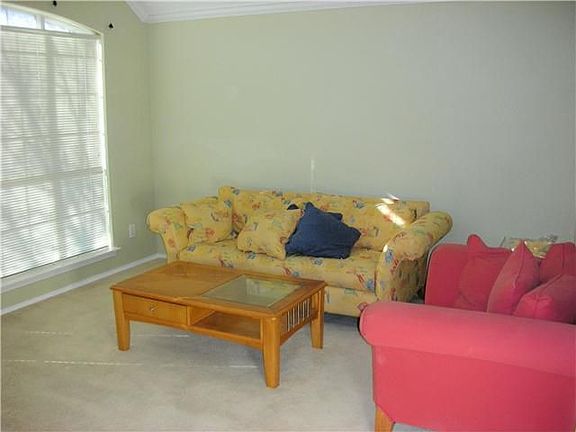 4th image of 1506 Club Chase Dr