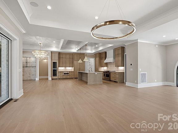 4th image of 12805 Early Meadow Way #7
