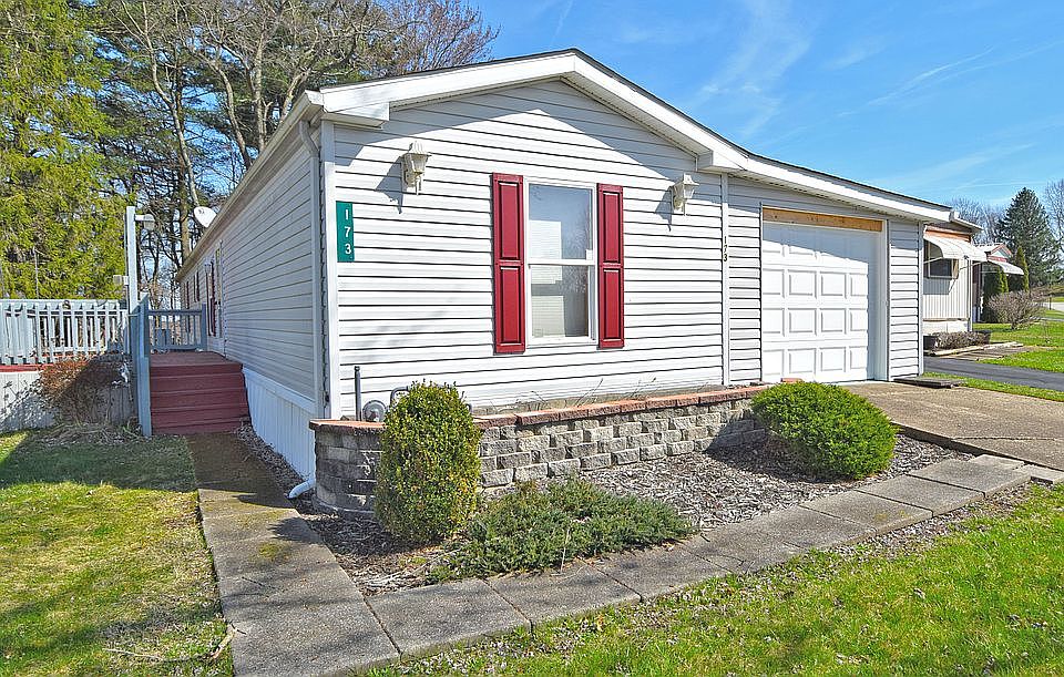 1st image of 173 Pembrooke Dr