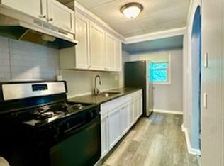 733-735 Maytide St, Pittsburgh, PA 15227
