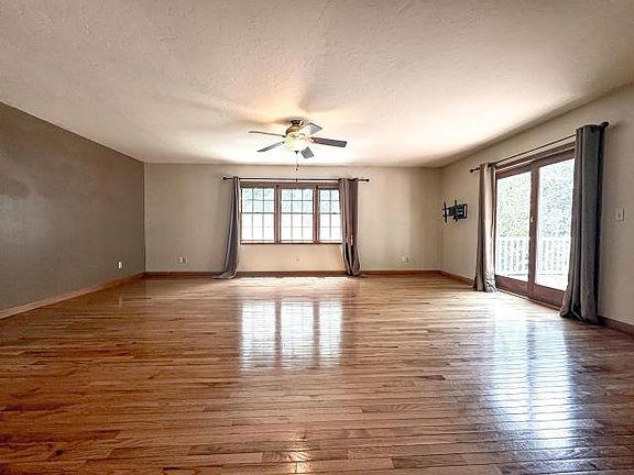 5th image of 211 Dartmouth St #6