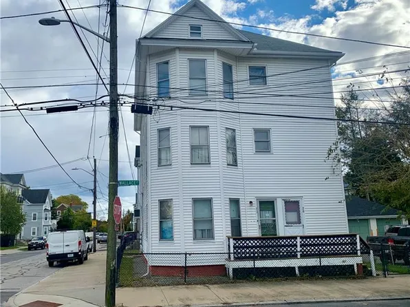 26-28 Wallace St, Providence, RI 02909