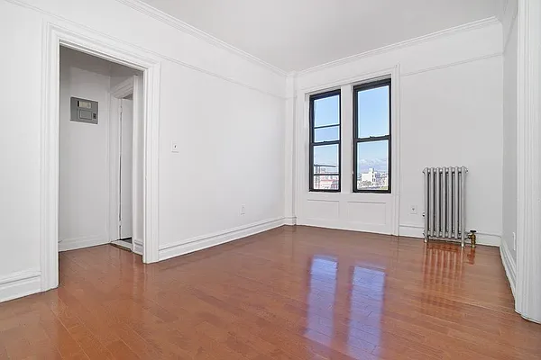 Rented by REAL New York | media 11