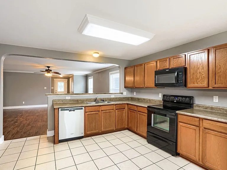 25251 Cambridge Wl — Photo 10