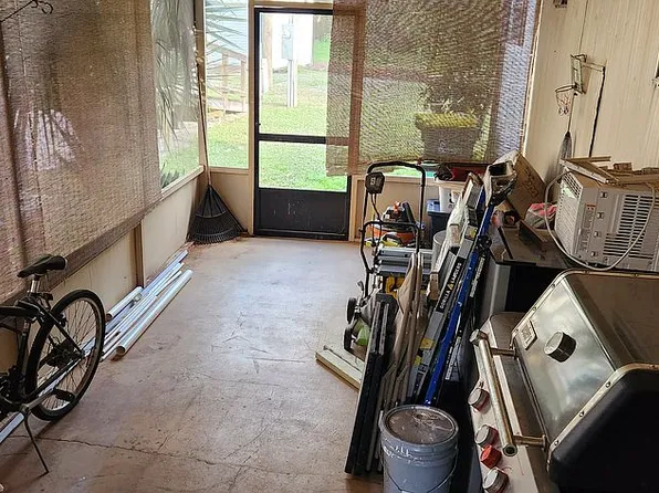 221 Matthew Cir, Titusville, FL 32780