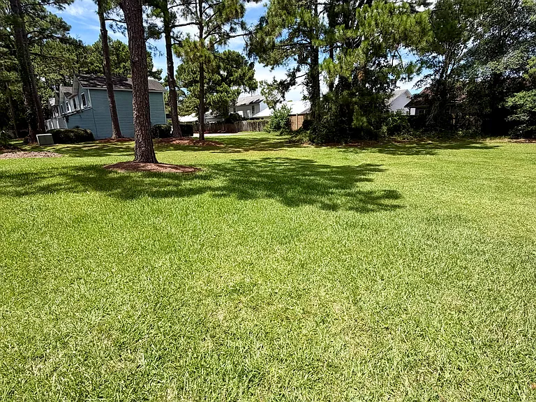 248 Oxford Ct — Photo 17