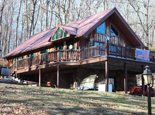 520 Snowflake Ln, Shickshinny, PA 18655