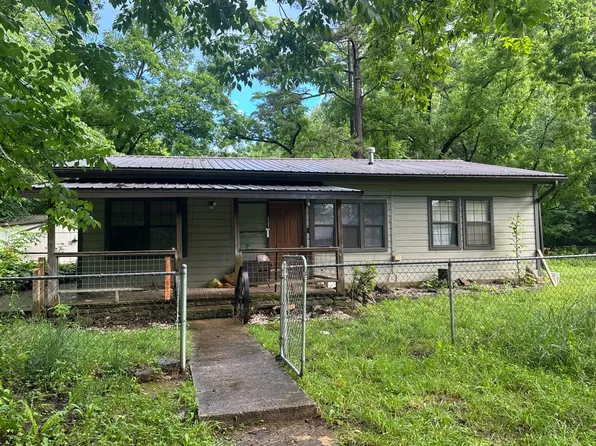 197 7th St, Saint Paul, AR 72760