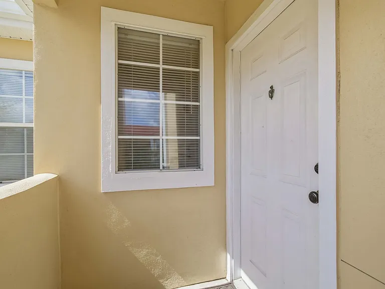 1000 Villagio Cir #201 — Photo 2