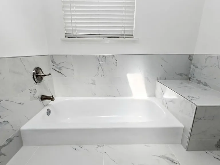 2480 Ridgehampton Ct — Photo 13