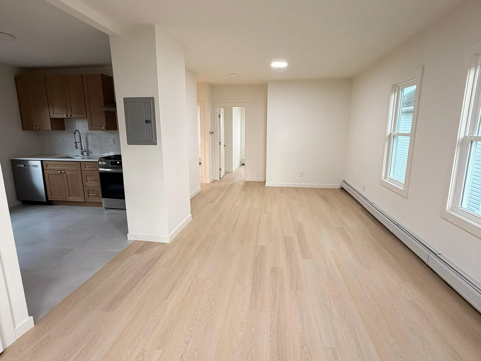 2 bed, $2,500 — Photo 2