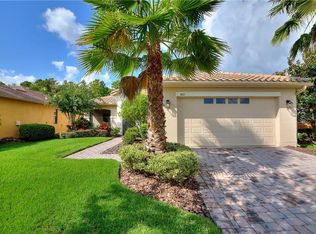 472 Indian Wells Ave, Poinciana, FL 34759