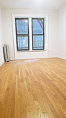 Rented by City Connections Realty | media 8