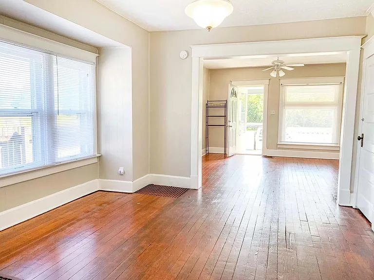 756 E Pleasant Run Parkway North Dr — Photo 3